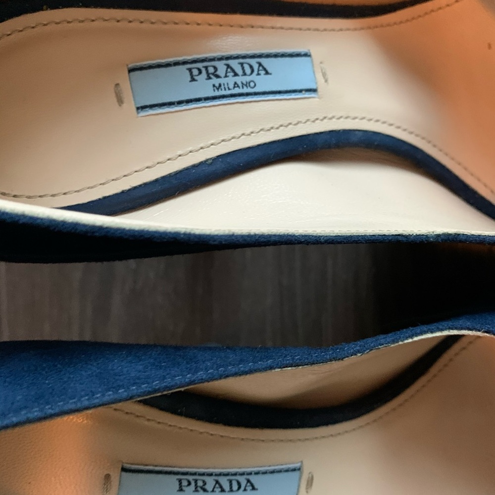 Prada heels - Picture 2 of 6